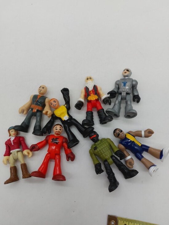 Fisher-Price Other - Fisher Price Imaginext Lot Of 8 Men & Women Various Years